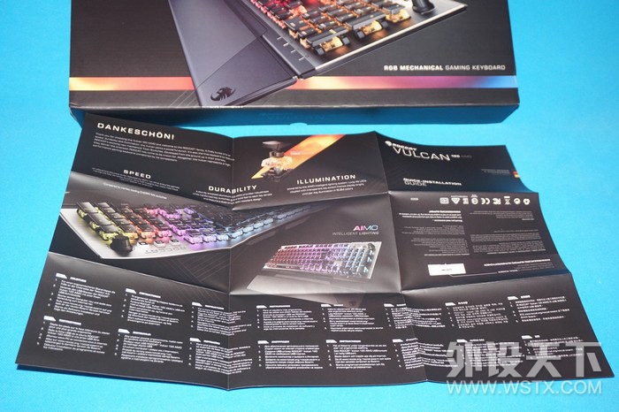 真正的玩家之选- 冰豹(ROCCAT)瓦肯VULCAN120机械式电竞游戏键盘评测
