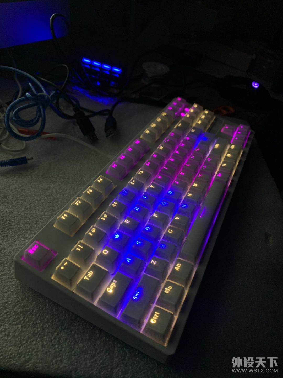 发一下近期玩的键盘大家品鉴一下