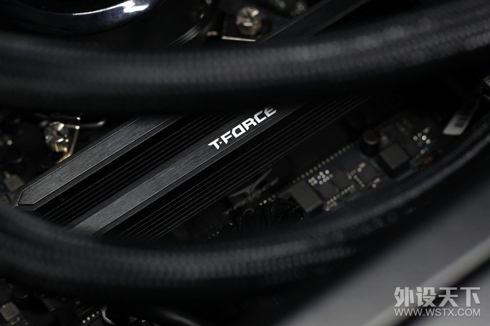 【單擺出品】低调低调---十铨XTREEM内存MP34 M.2 PCIe SSD评测