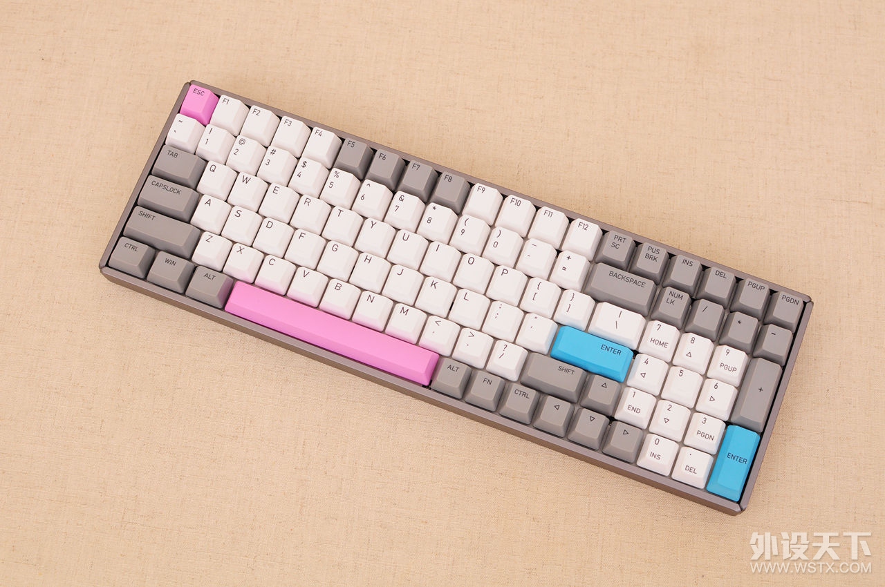 给女王的520礼物，iQunix F96青轴版体验分享