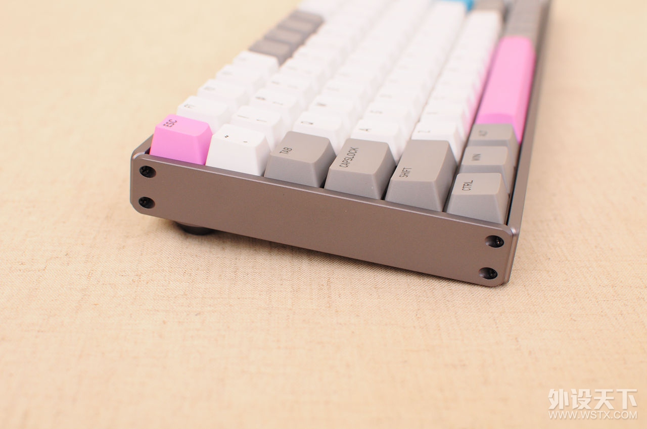 给女王的520礼物，iQunix F96青轴版体验分享