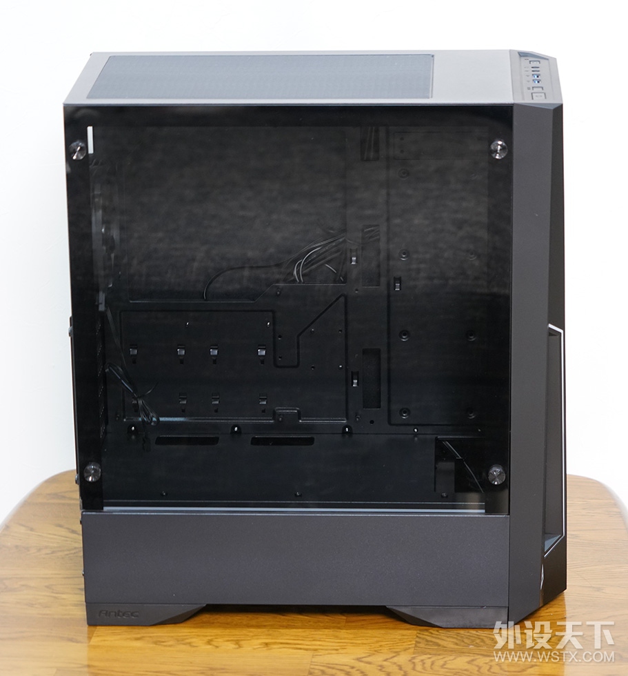 轻松驾驭“神光同步” 安钛克DP501装机体验
