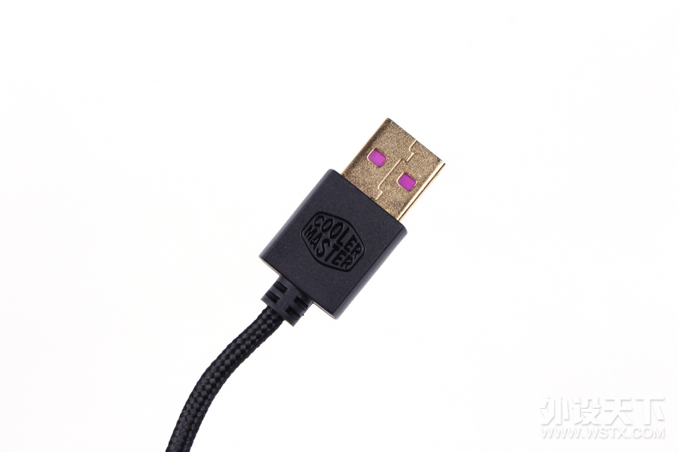 如何看待24000dpi这神速——酷冷至尊MM830游戏鼠标评测