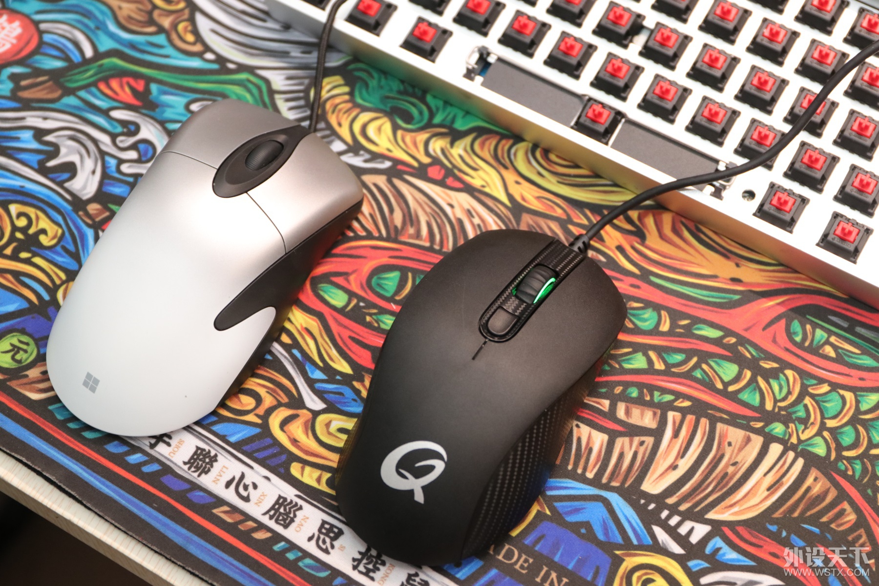 高配低价，不打洞的超轻电竞鼠标 QPAD DX-30E