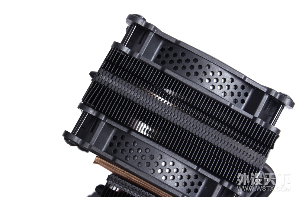 乔思伯CR-301散热器+M.2 ARGB散热器简评