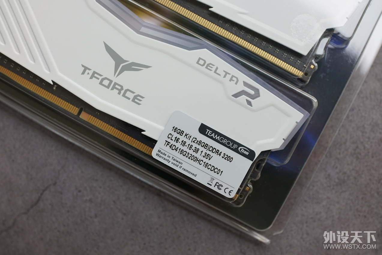 【箴言】中看又中用——十铨DELTA RGB DDR4 3200套条体验分享