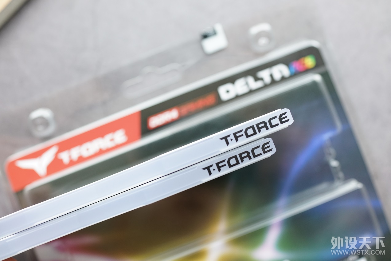 【箴言】中看又中用——十铨DELTA RGB DDR4 3200套条体验分享