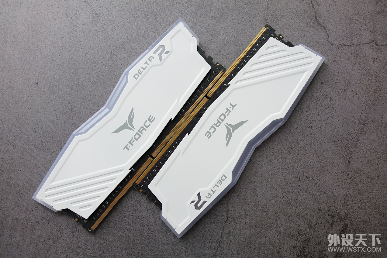 【箴言】中看又中用——十铨DELTA RGB DDR4 3200套条体验分享