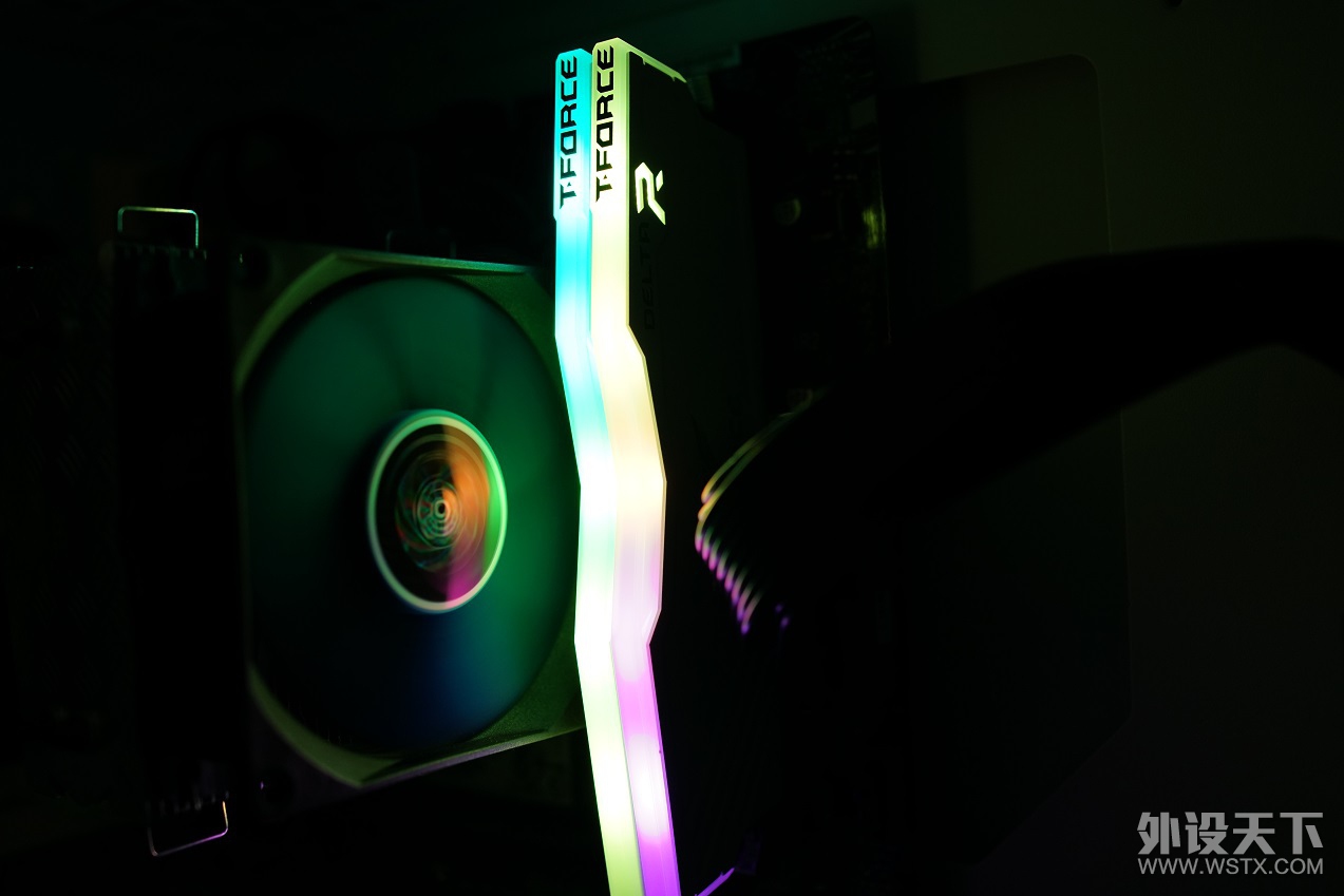 【箴言】中看又中用——十铨DELTA RGB DDR4 3200套条体验分享