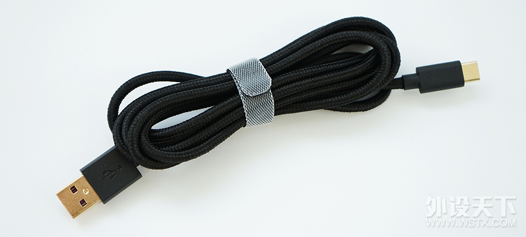 酷冷至尊烈焰枪 新旗舰108V2（CK320） 机械键盘拆解评测