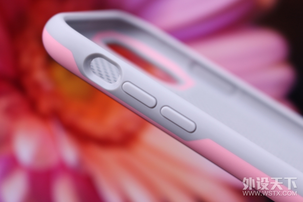 Razer冰铠专业版THS粉晶iphone11手机壳使用体验