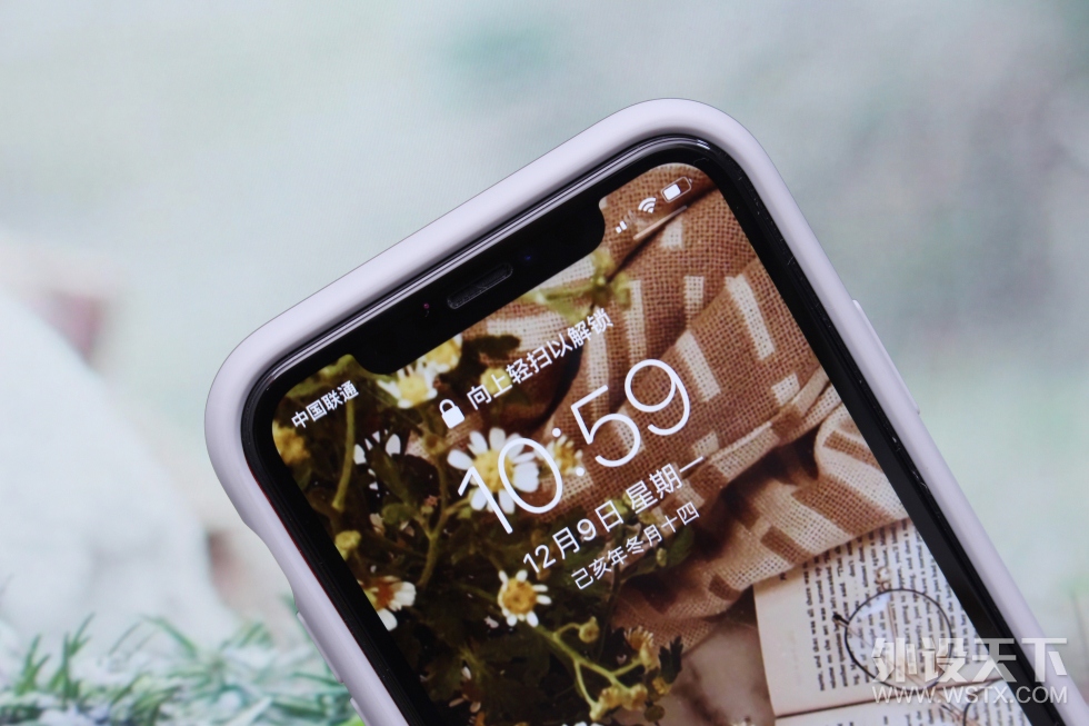 Razer冰铠专业版THS粉晶iphone11手机壳使用体验