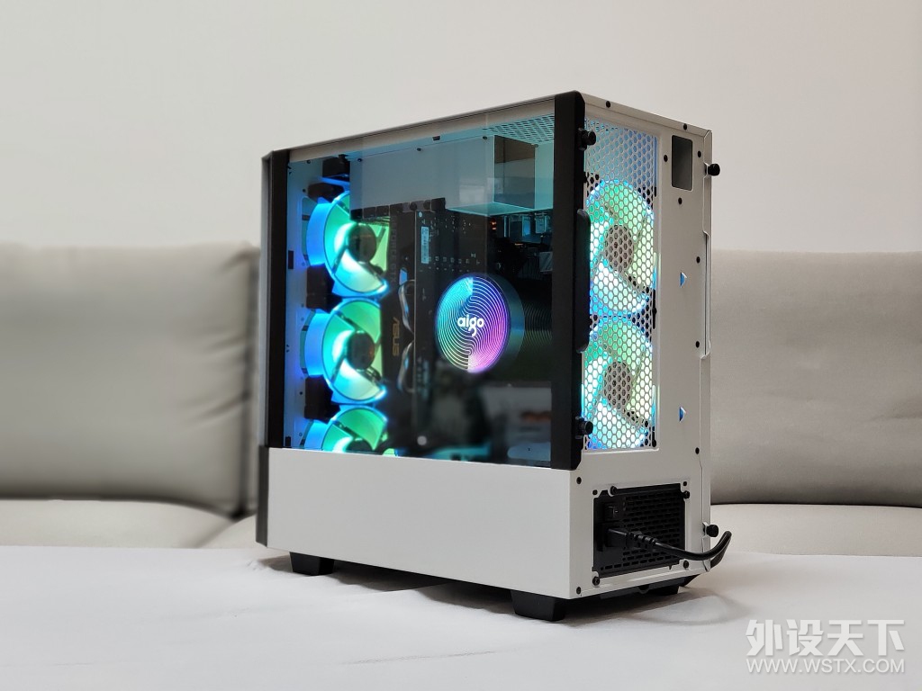 颜值与实用俱佳？ 爱国者破晓X 分体式 白色机箱 上机评测
