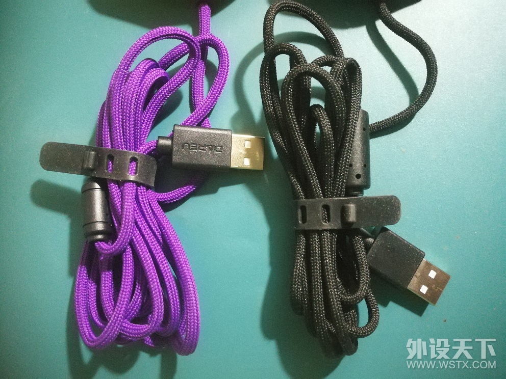 轻量化鼠标，有洞还是无洞？