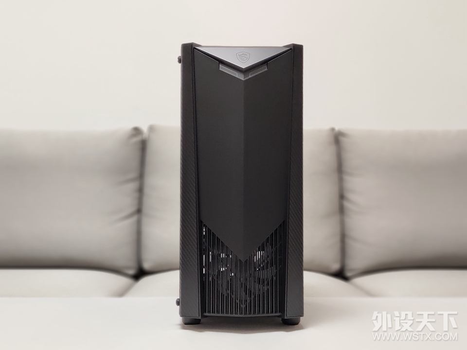 6000元级AMD平台游戏主机 3600X+MSI B550M火箭筒+5600XT 上机体验