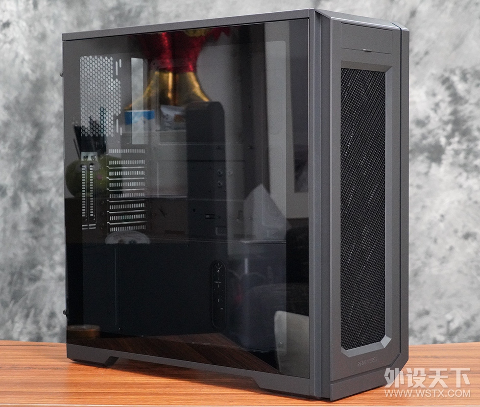 或许是最适合W-3175X平台的机箱 追风者PK620首发体验