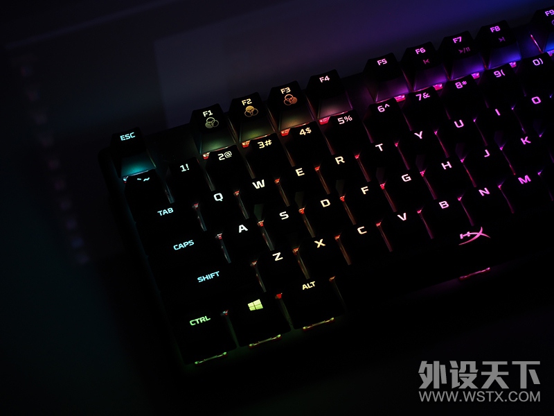 【风竹】五彩缤纷的竞技硬汉-金士顿HyperX 阿洛伊起源竞技版键盘评测