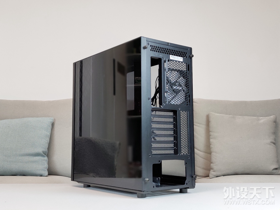 不止是RGB，实用性更佳：BitFenix火鸟 黎明至尊 ARGB机箱 上机体验
