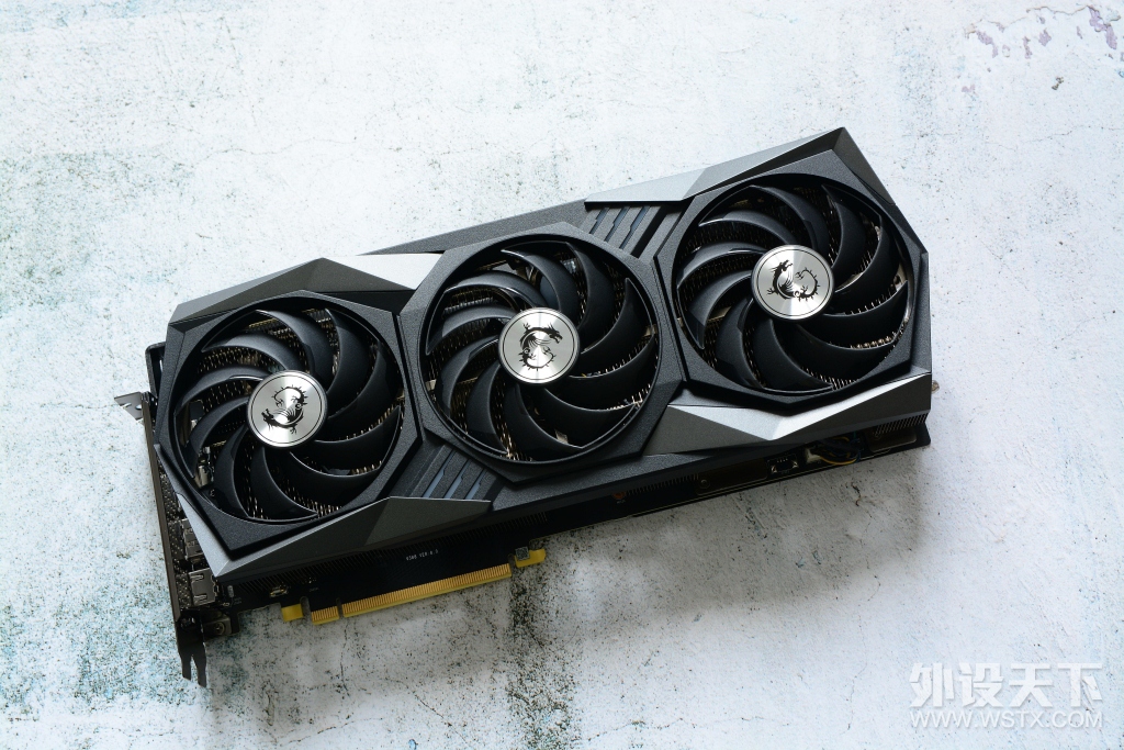 火力全开—微星GeForce RTX 3090 GAMING X TRIO魔龙体验