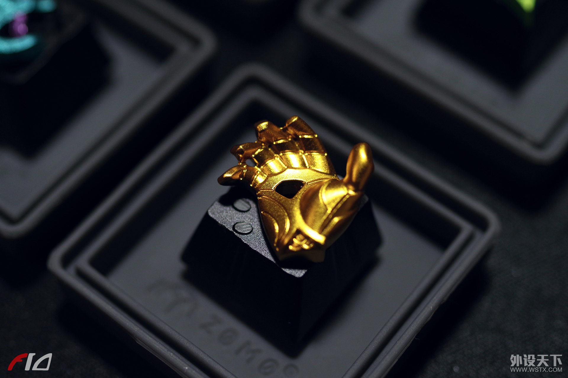 六格神装 | ZOMO DotA 系列金属键帽八件套赏析
