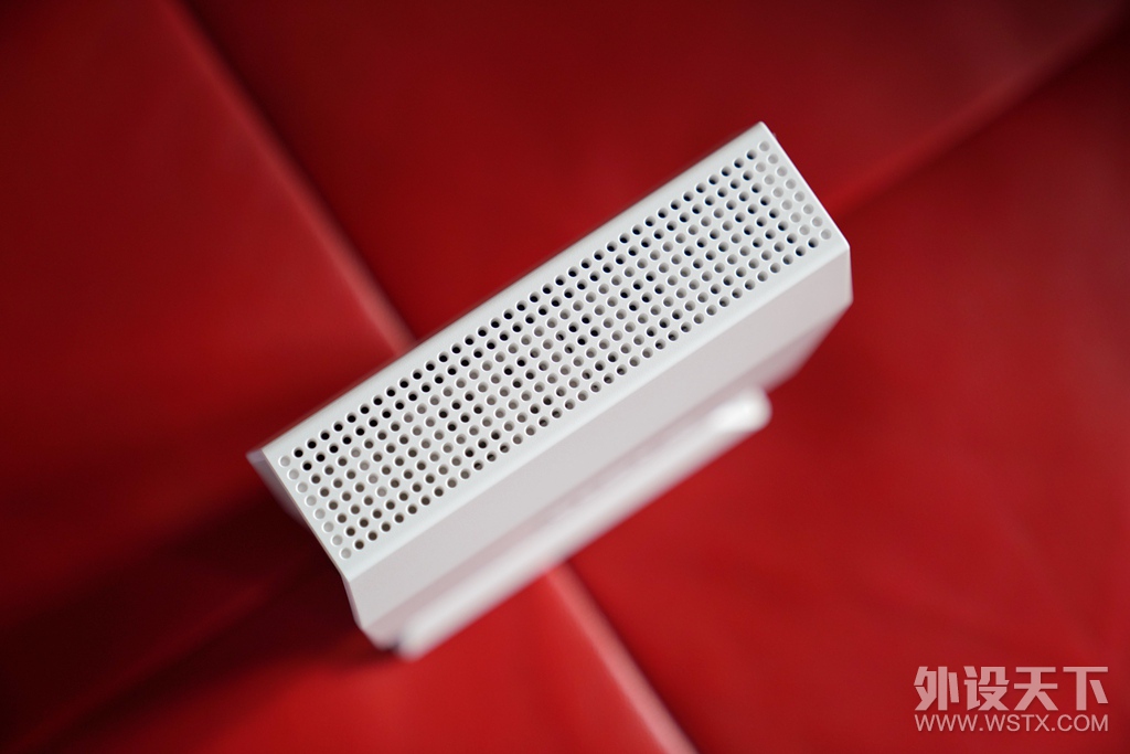 Linksys E9450路由器：高颜值实力派，轻松实现全屋覆盖