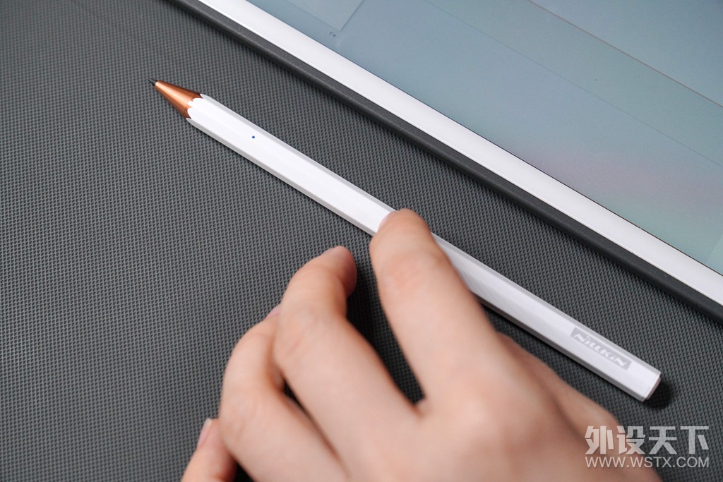 耐尔金创铅K2 iPad专用电容笔：让iPad更好用的小装备
