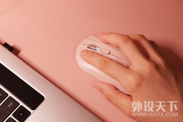 科大讯飞智能鼠标M110：快、准、稳的输入体验，智能的语音控制