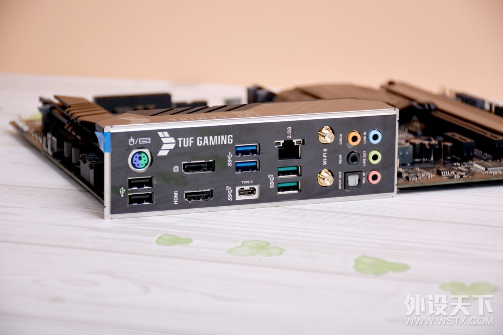 TUF Z590与GT301火枪手 RGB装机
