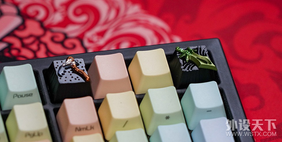 再续DOTA2信仰 ZOMO羊刀/蝴蝶键帽