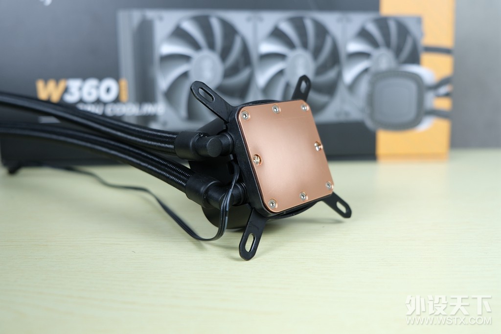 牙膏挤爆了，性能主机十二代酷睿i7-12700+B660+爱国者冰魄W360水冷装机