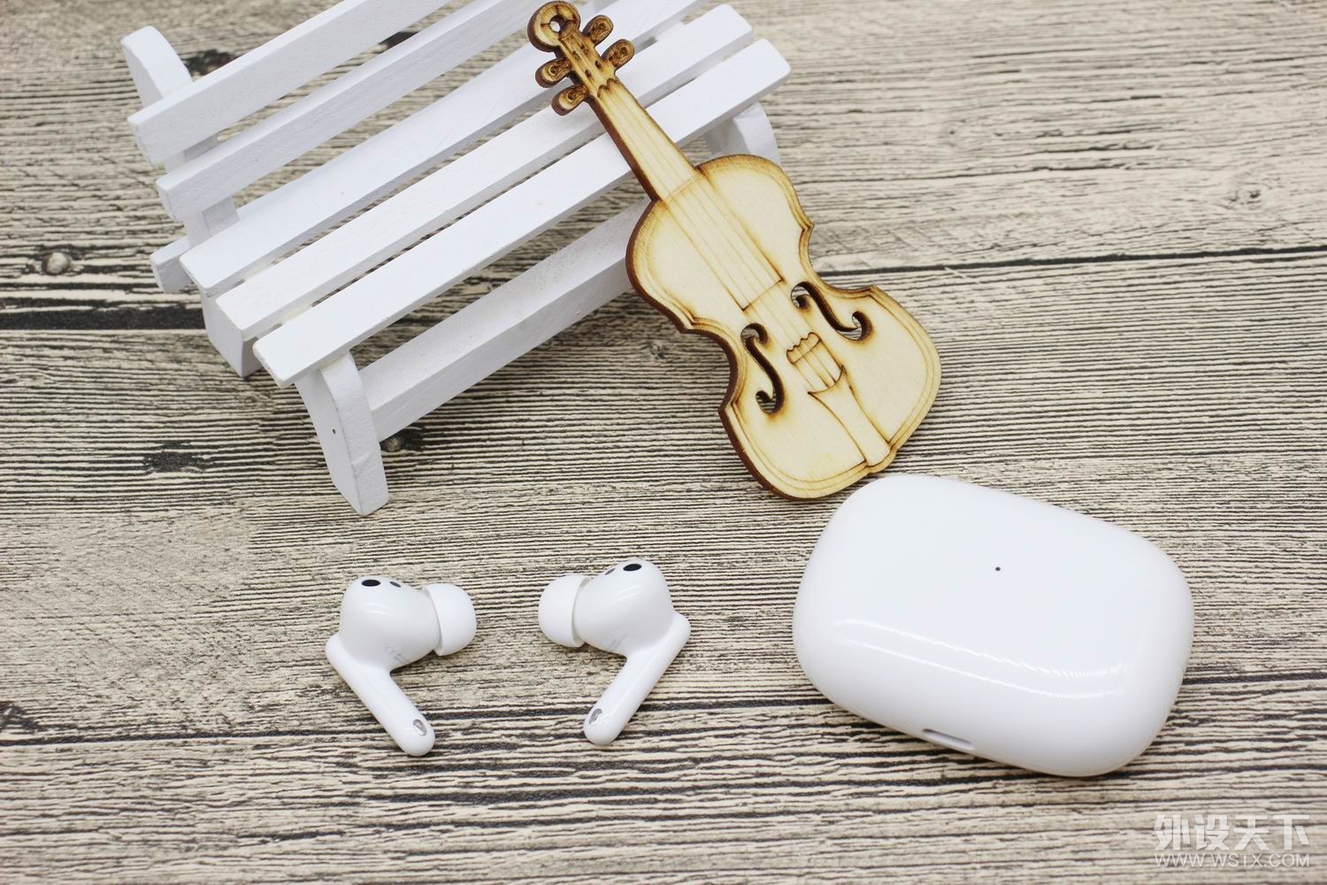 动听之声，科技之美：荣耀Earbuds 3 Pro降噪测温音质旗舰耳机评测