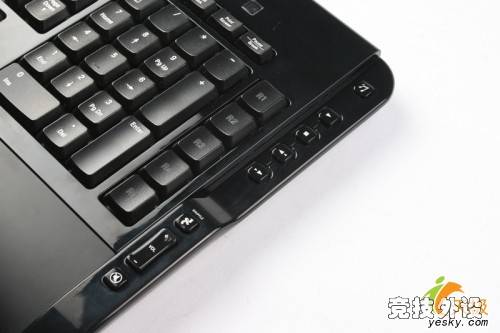 Razer狼蛛游戏键盘评测