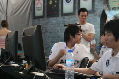 1060667_pcgames0430gg01_thumb.jpg