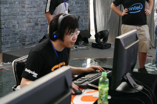 1060483_pcgames0430rotkr10_thumb.jpg