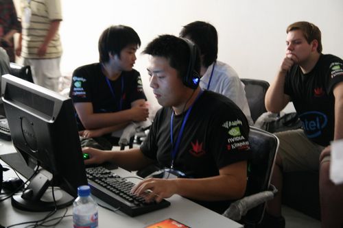 1060667_pcgames0430gg09_thumb.jpg