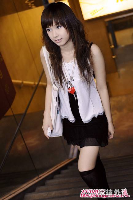 1209019380818.jpg