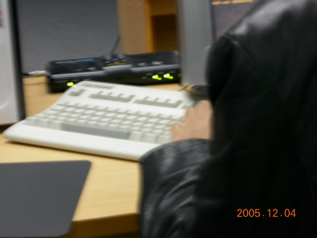 11KT 2001.jpg