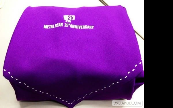 ���Ͻ�װ��������25���� KonamiΪ��˿׼��PS3�����㵱