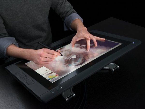 Wacom 22ȫ崥 /ͬʱ